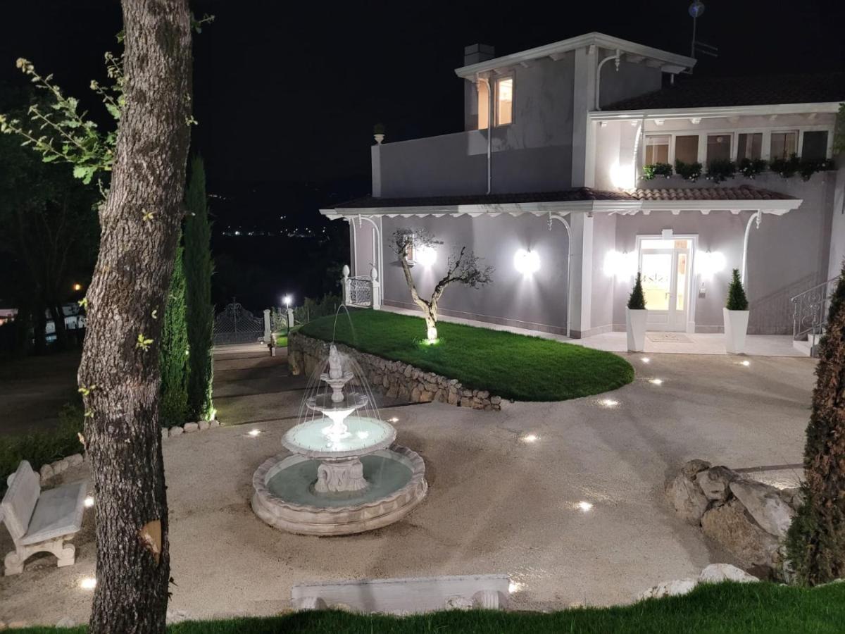 Tenuta Santo Stefano Azienda Agrituristica Santo Stefano del Sole Exterior foto